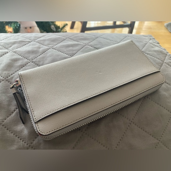 NEW Kate Spade Wallet - Picture 4 of 4